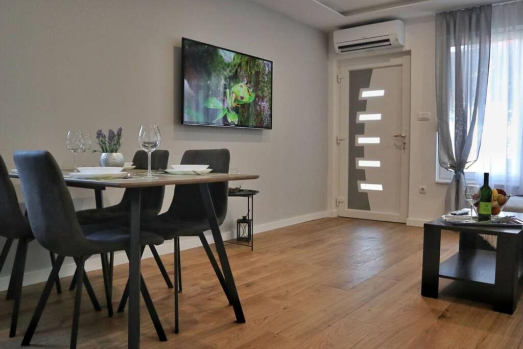 Luxury Dim Apartment Split Exteriér fotografie