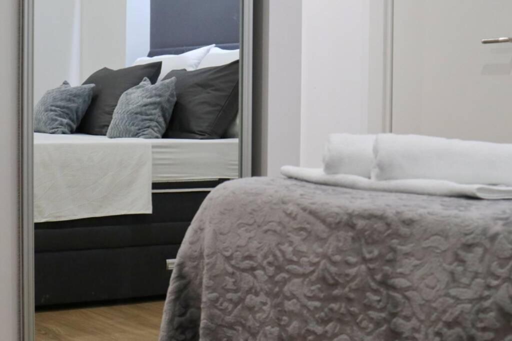 Luxury Dim Apartment Split Exteriér fotografie